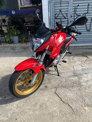 HONDA CB 300R 